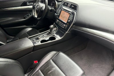 2020 Nissan Maxima SV