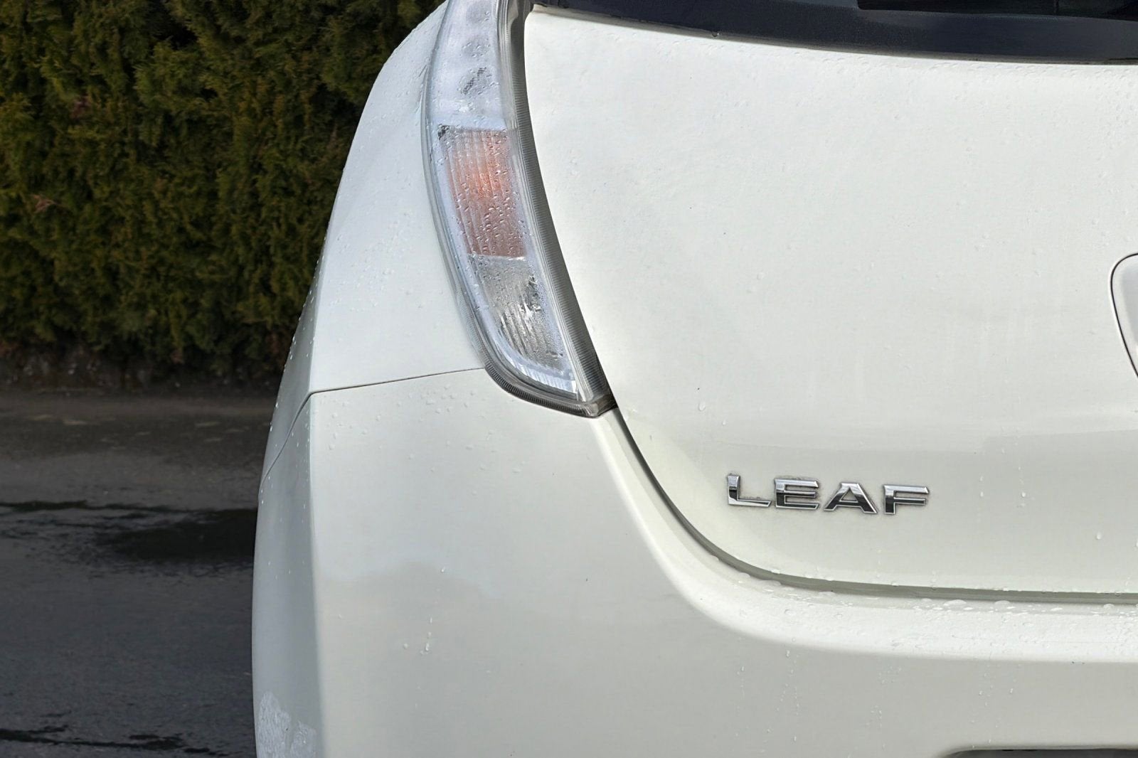 2016 Nissan LEAF SL