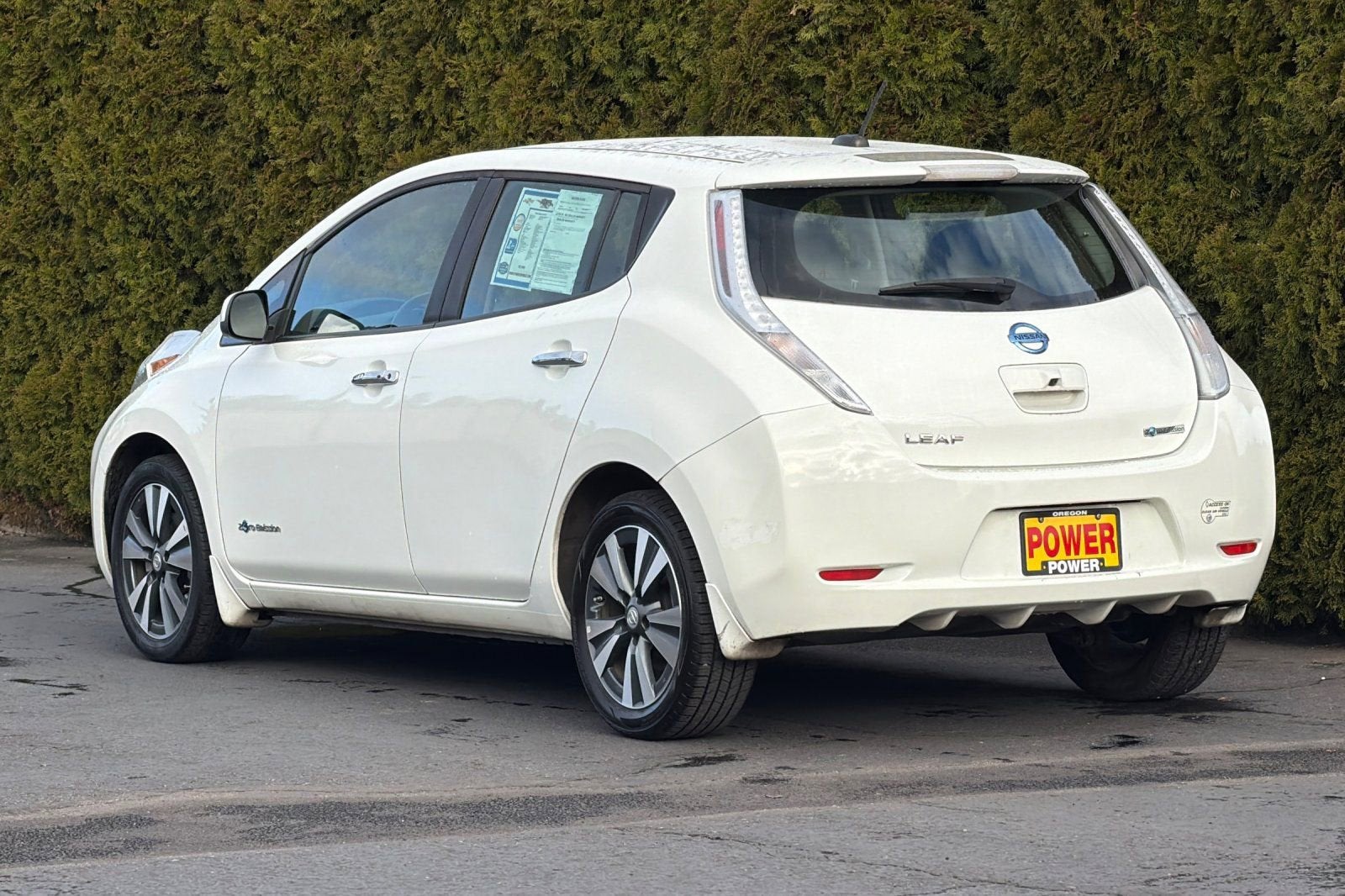 2016 Nissan LEAF SL