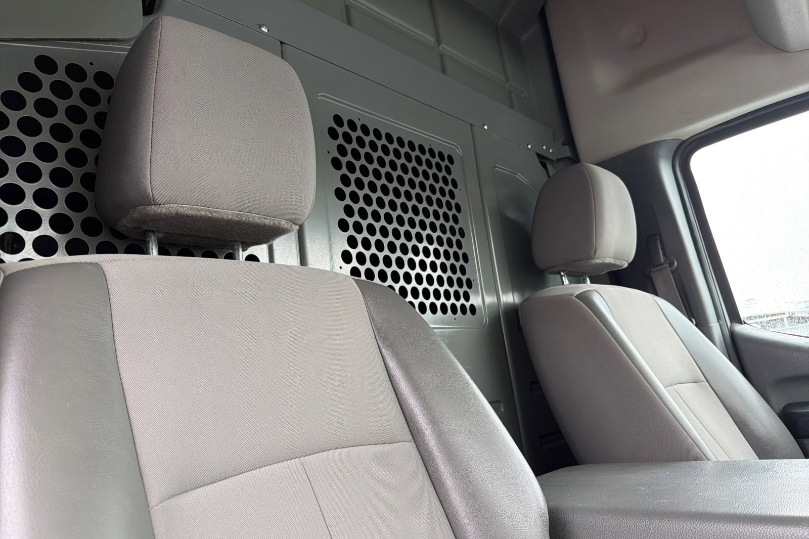 2021 Nissan NV Cargo SV