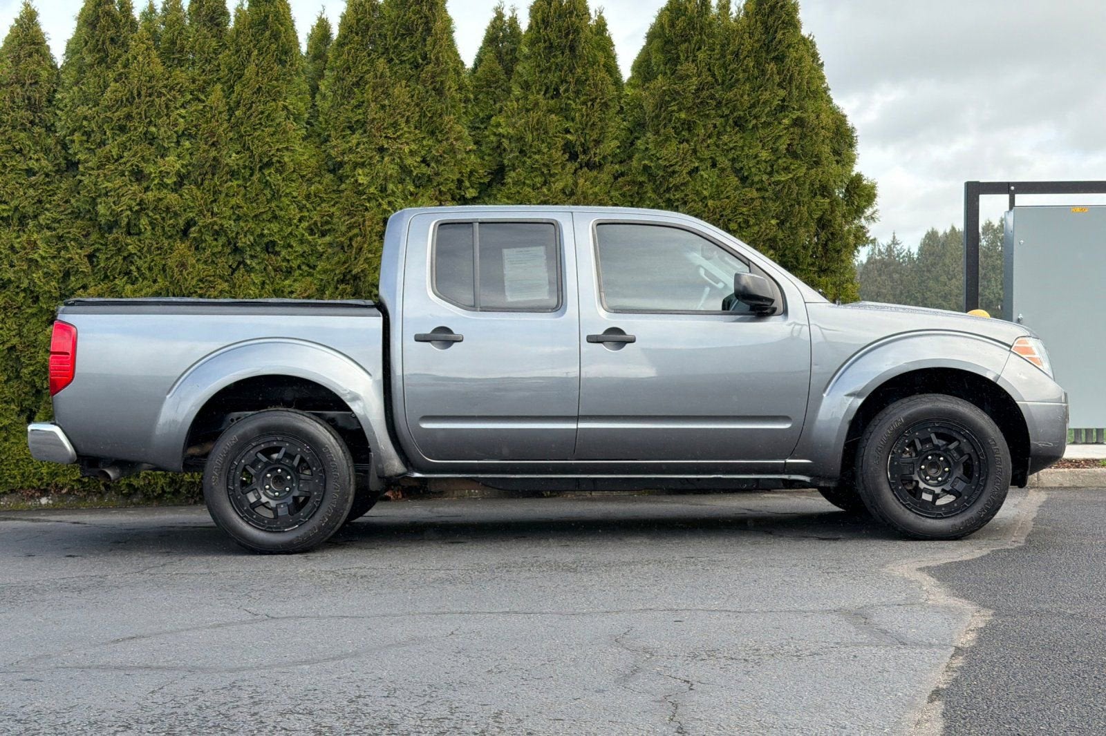 2017 Nissan Frontier SV V6