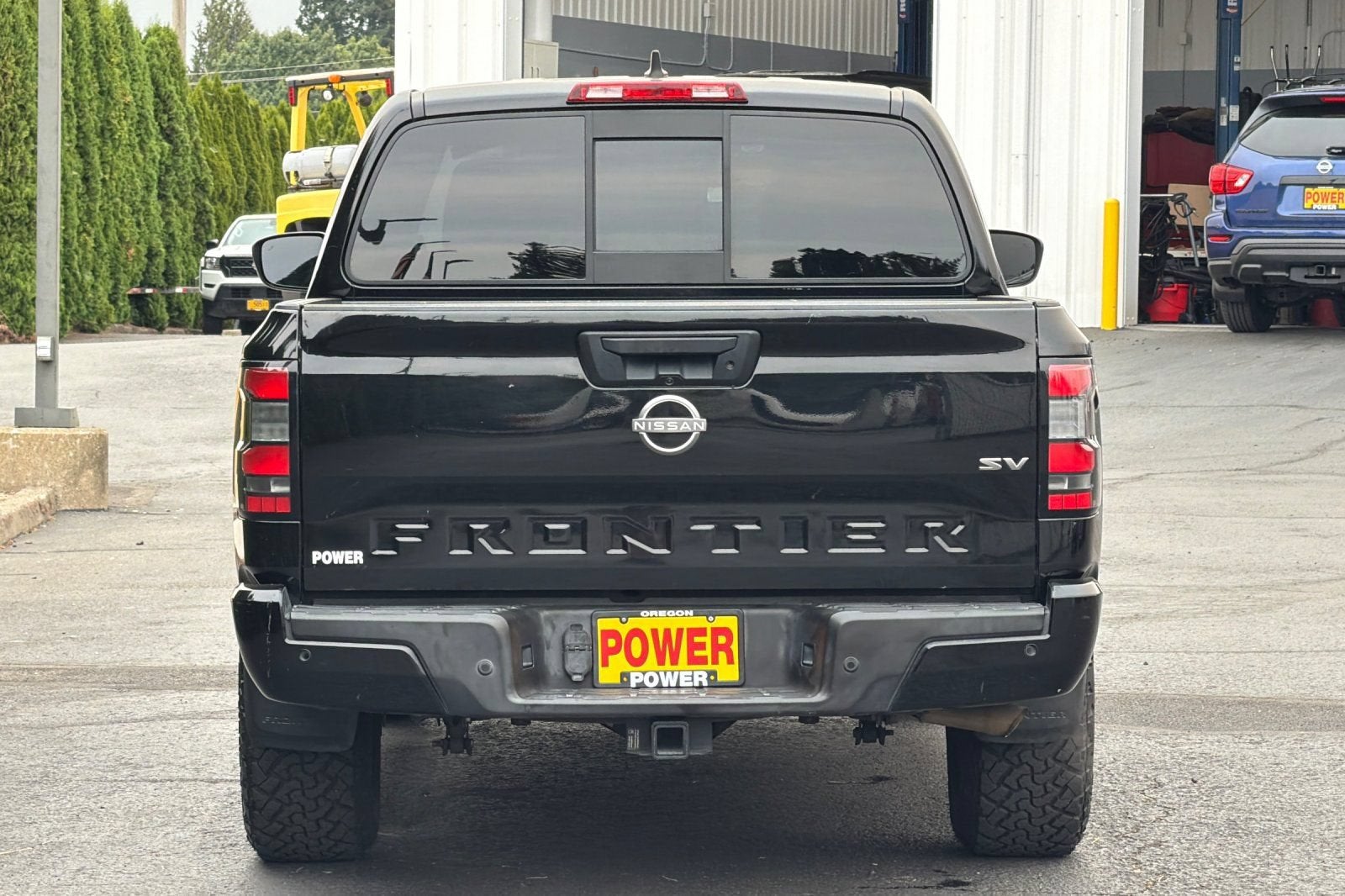 2022 Nissan Frontier SV