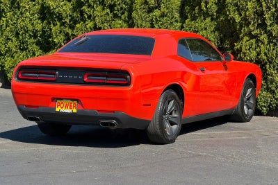 2017 Dodge Challenger SXT