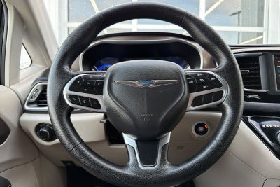 2020 Chrysler Voyager LXI