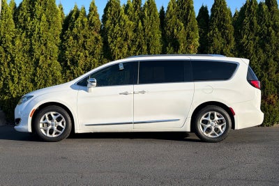2020 Chrysler Pacifica Limited