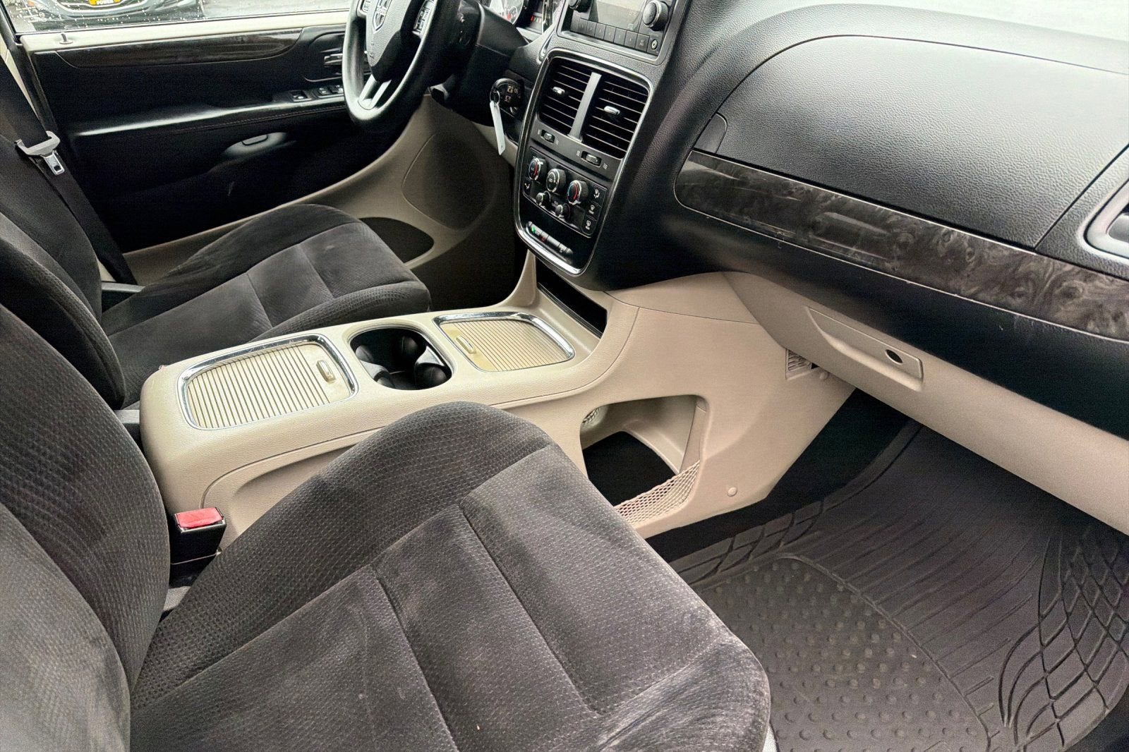 2014 Dodge Grand Caravan SXT