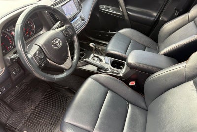 2018 Toyota RAV4 SE