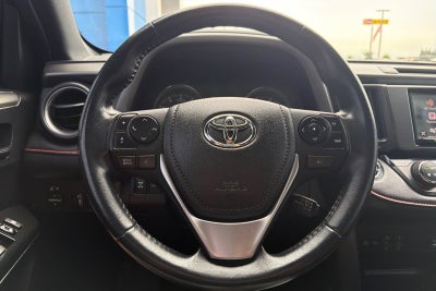 2018 Toyota RAV4 SE
