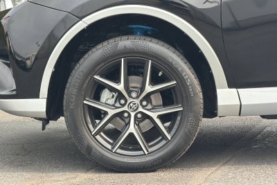 2018 Toyota RAV4 SE