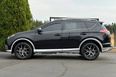 2018 Toyota RAV4 SE