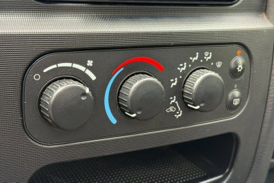2005 Dodge Ram 2500 SLT