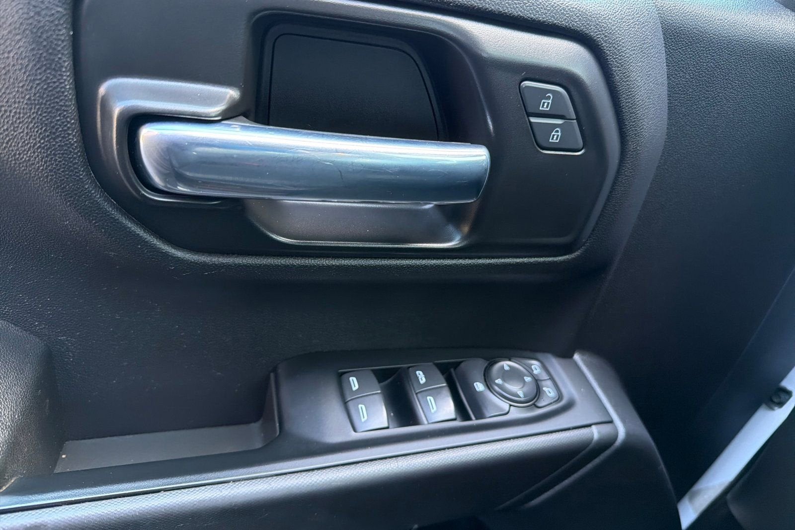 2023 Chevrolet Silverado 1500 WT
