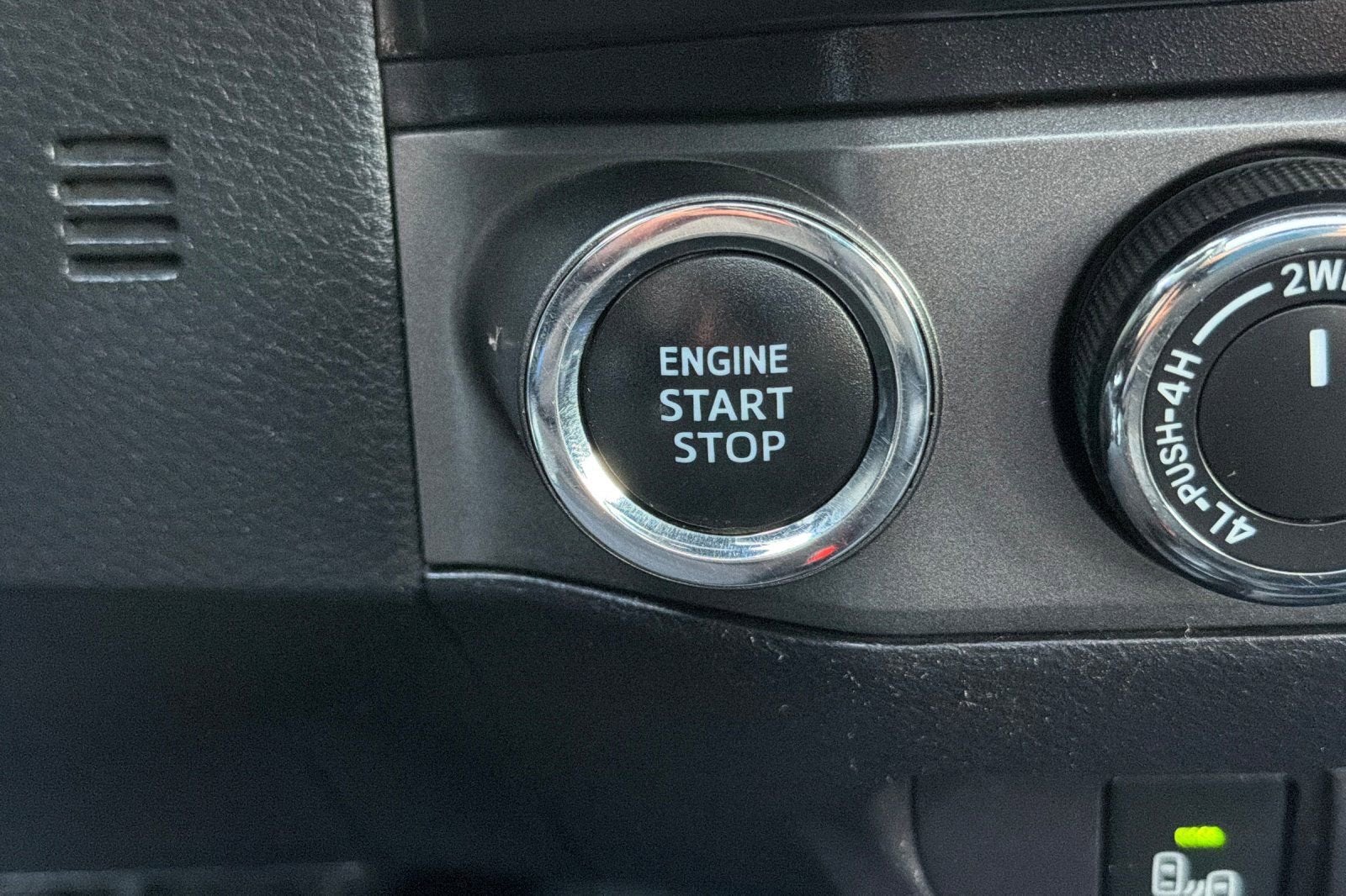 2020 Toyota Tacoma 4WD SR5