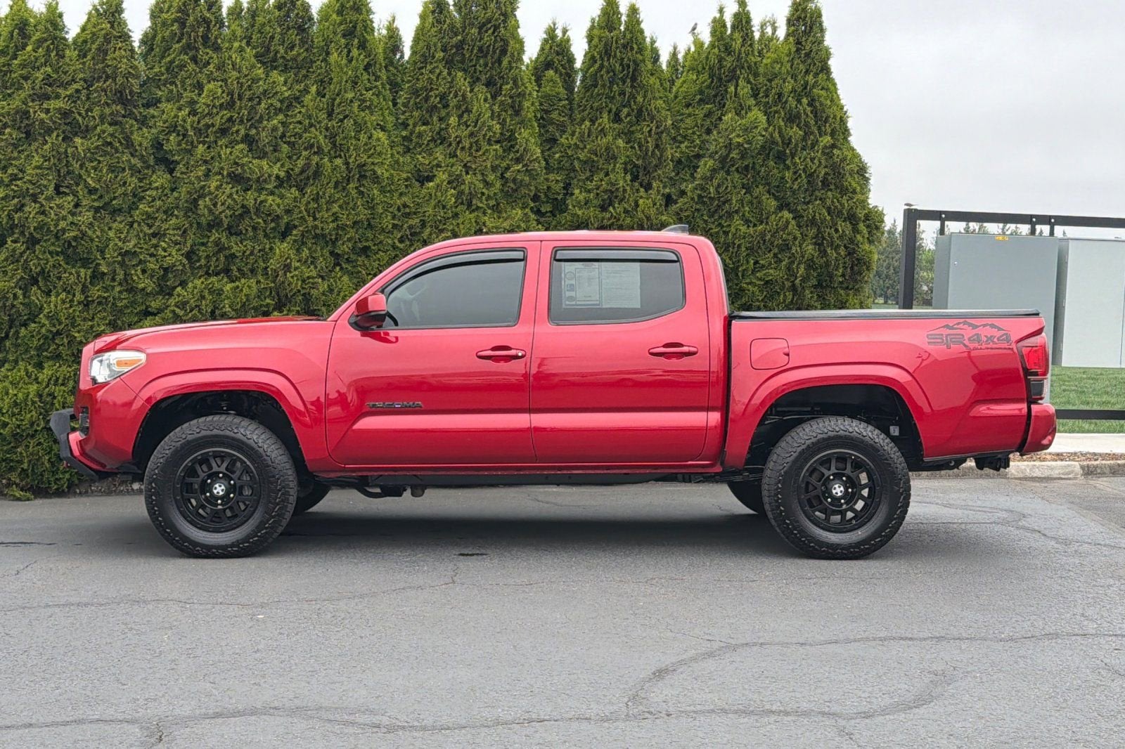 2020 Toyota Tacoma 4WD SR5