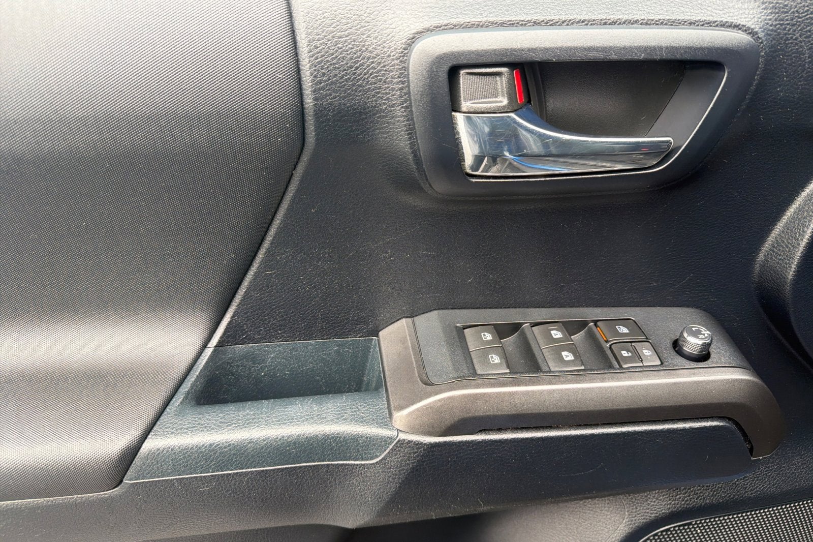 2016 Toyota Tacoma SR5