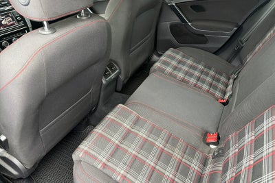 2018 Volkswagen Golf GTI S