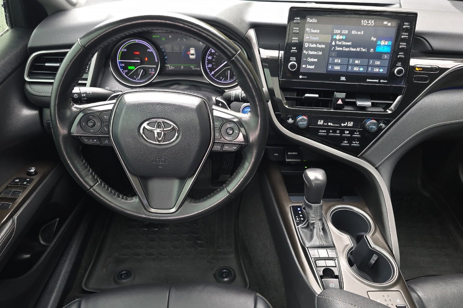 2022 Toyota Camry Hybrid XSE