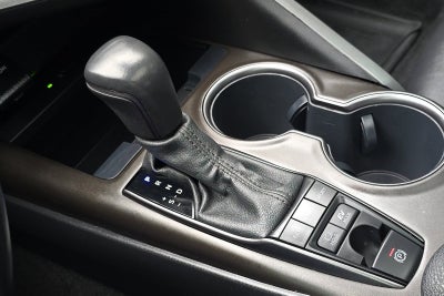 2022 Toyota Camry Hybrid XSE