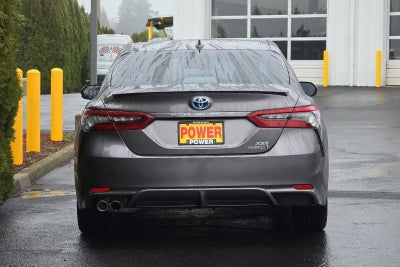 2022 Toyota Camry Hybrid XSE