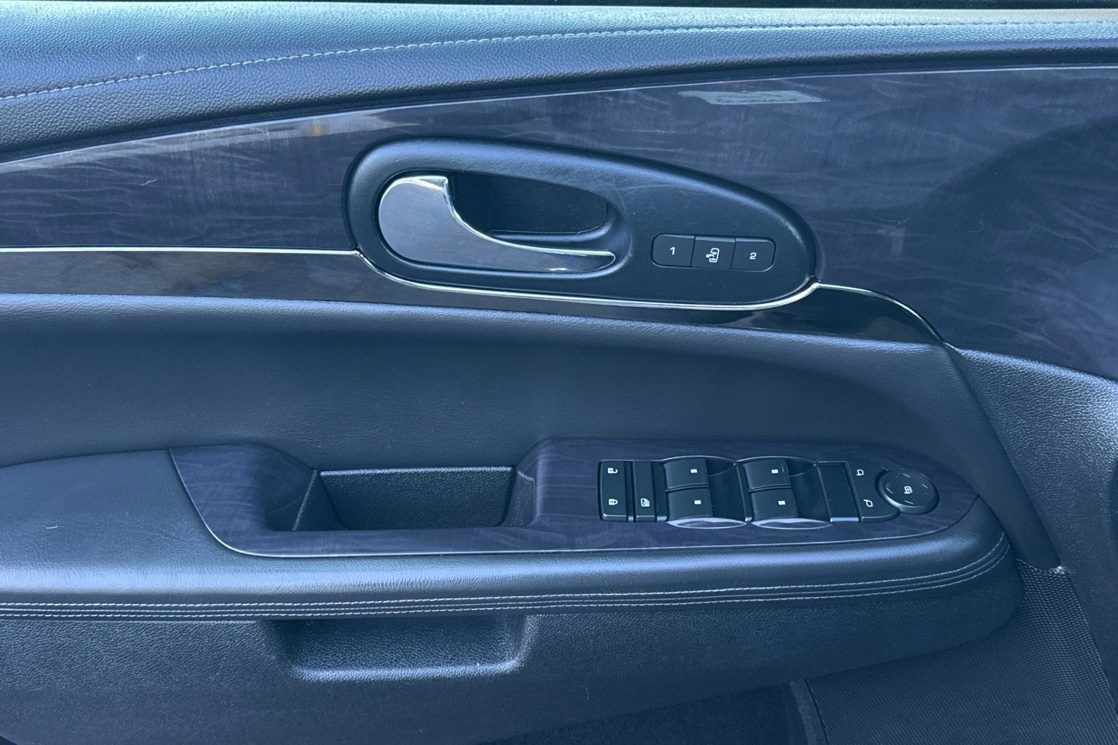 2017 Buick Enclave Leather