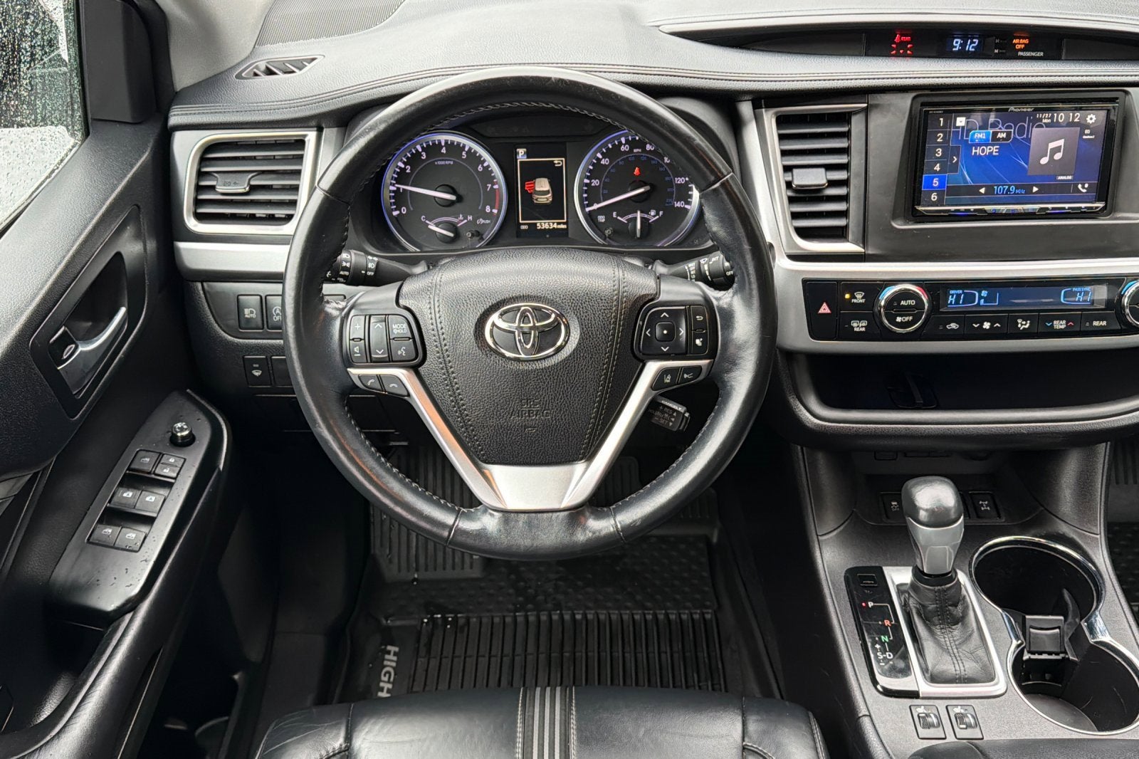 2018 Toyota Highlander SE