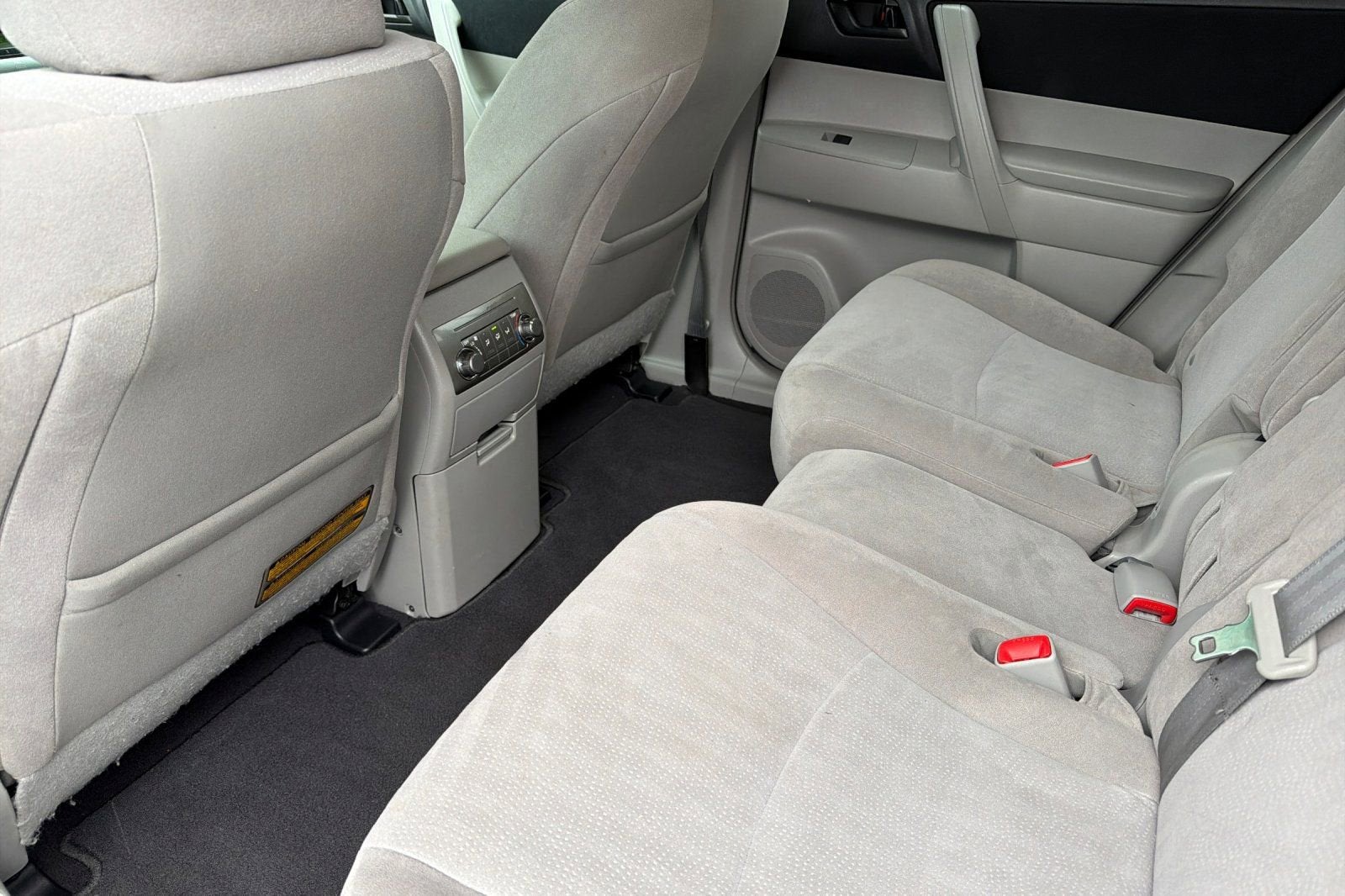 2012 Toyota Highlander 4DR FWD I4