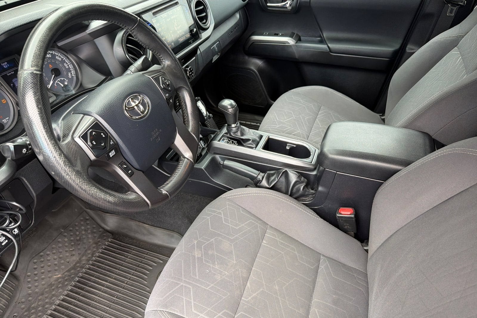 2017 Toyota Tacoma SR5