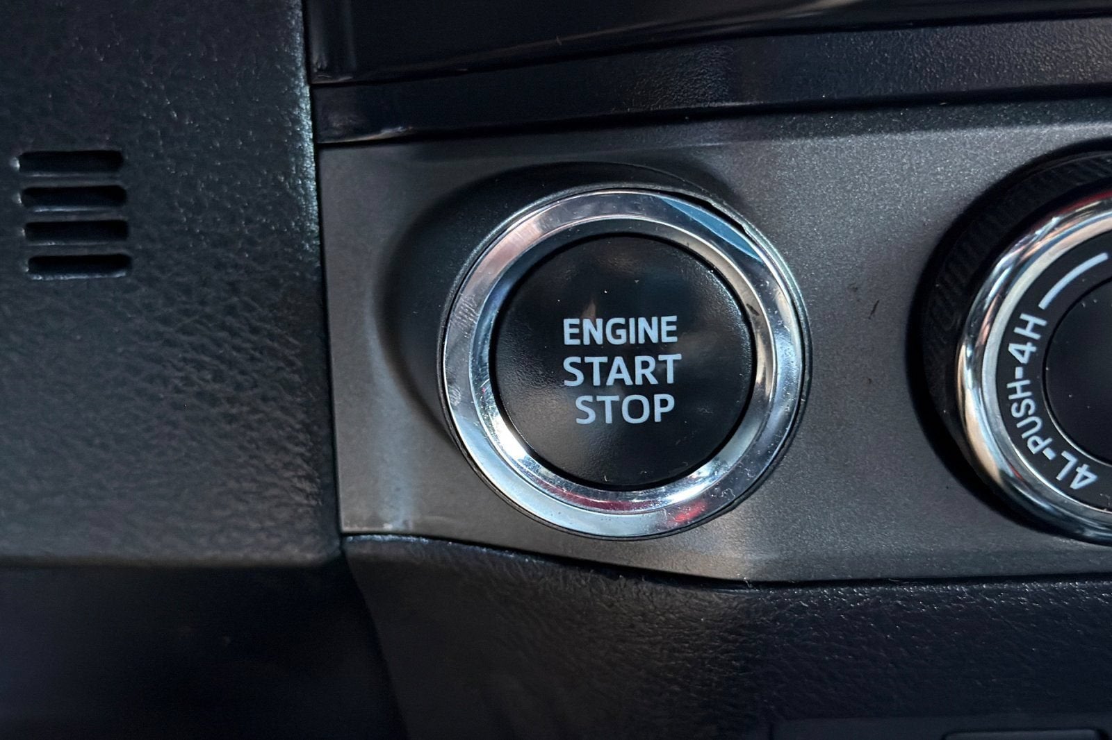 2019 Toyota Tacoma 4WD SR