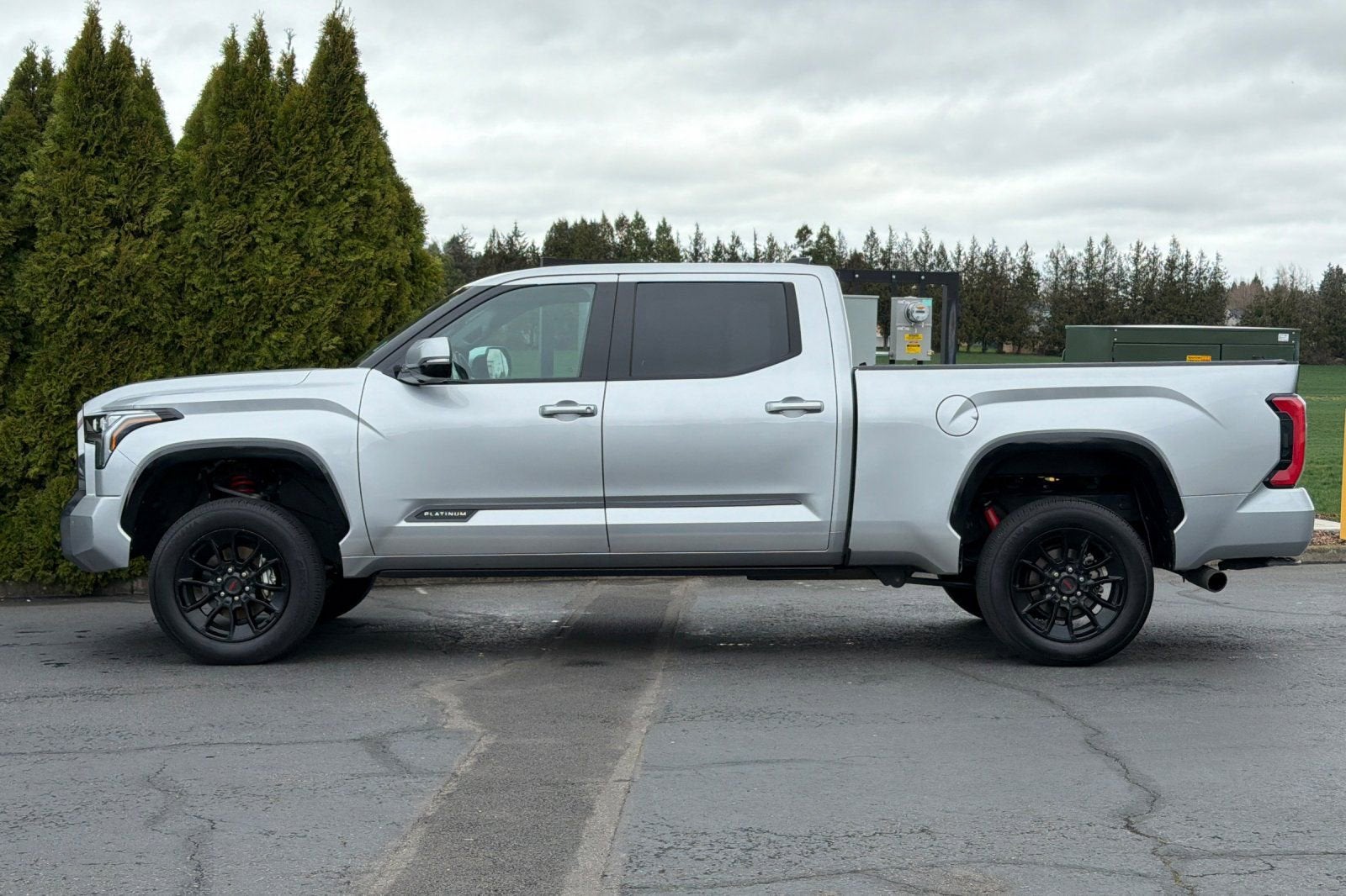2023 Toyota Tundra 4WD Platinum