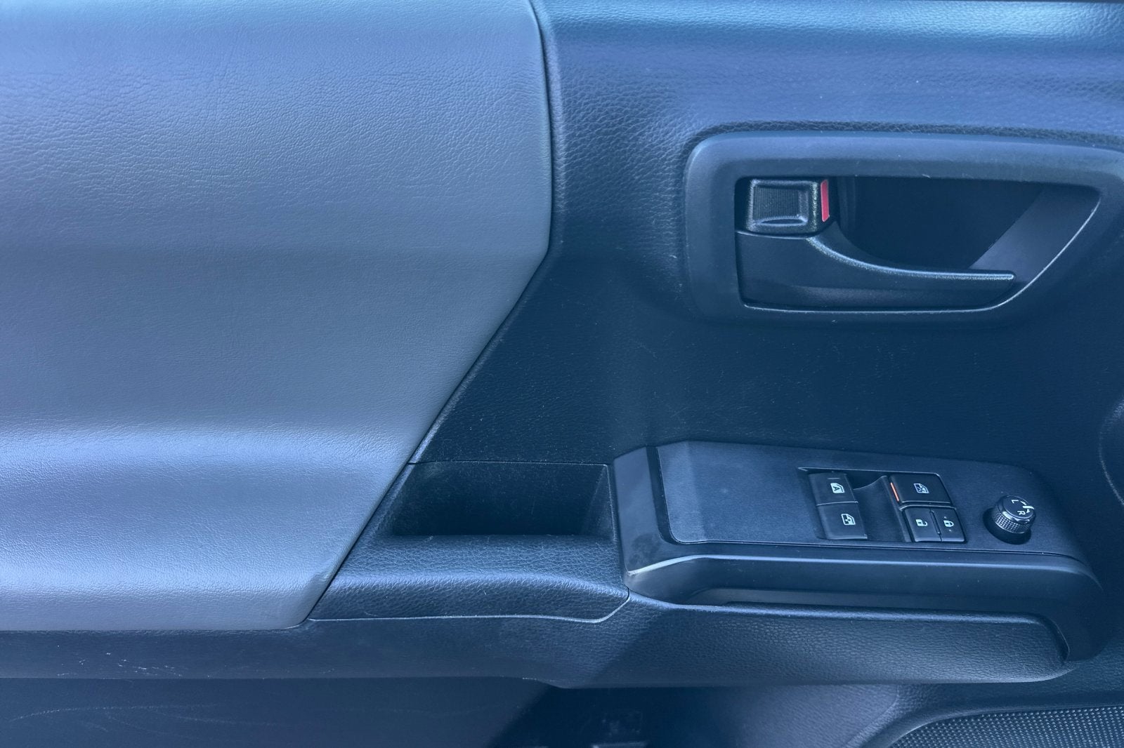 2019 Toyota Tacoma 2WD SR