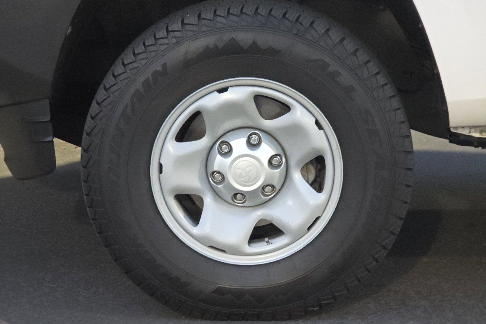 2019 Toyota Tacoma 2WD SR