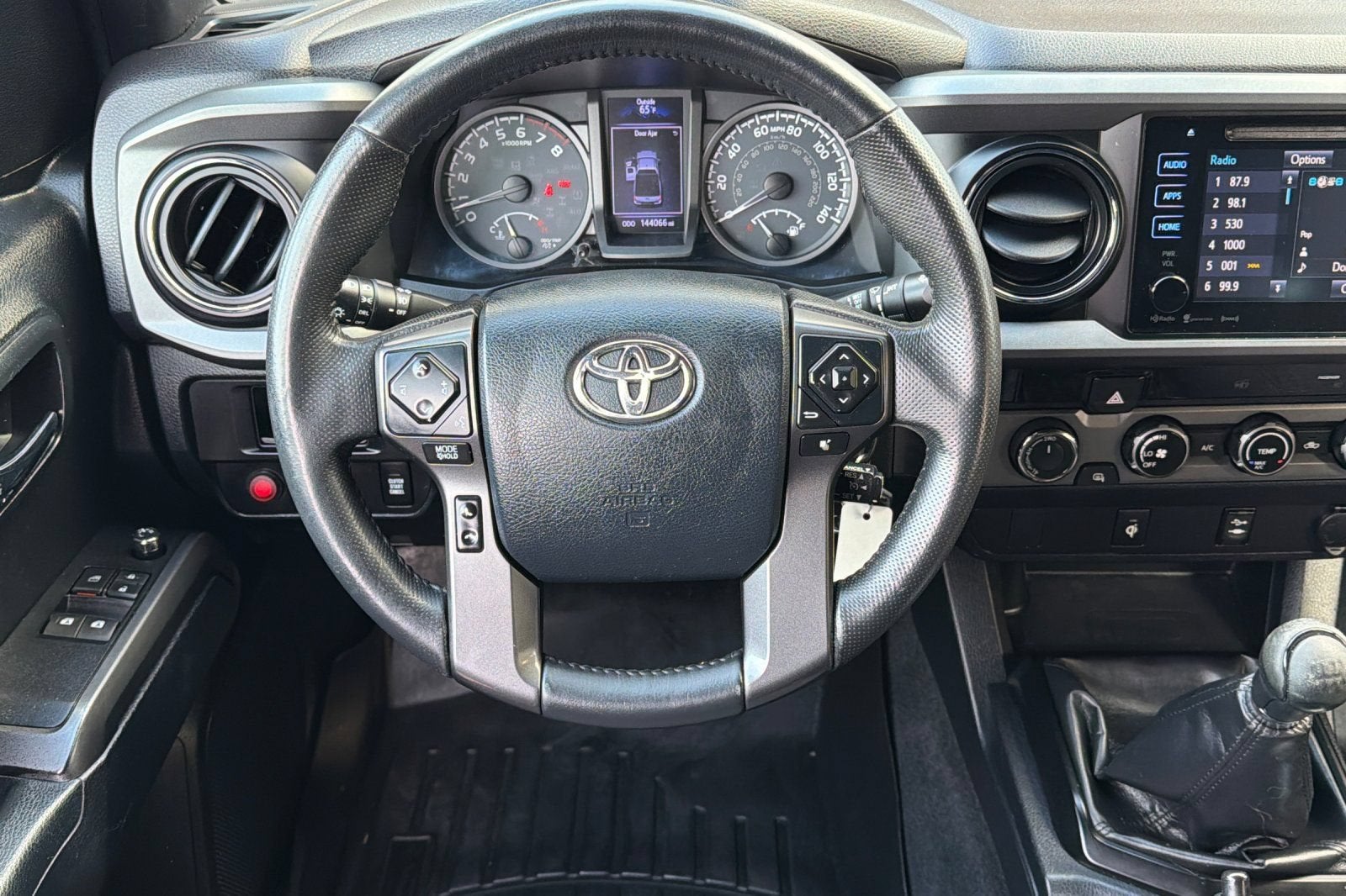 2016 Toyota Tacoma SR5