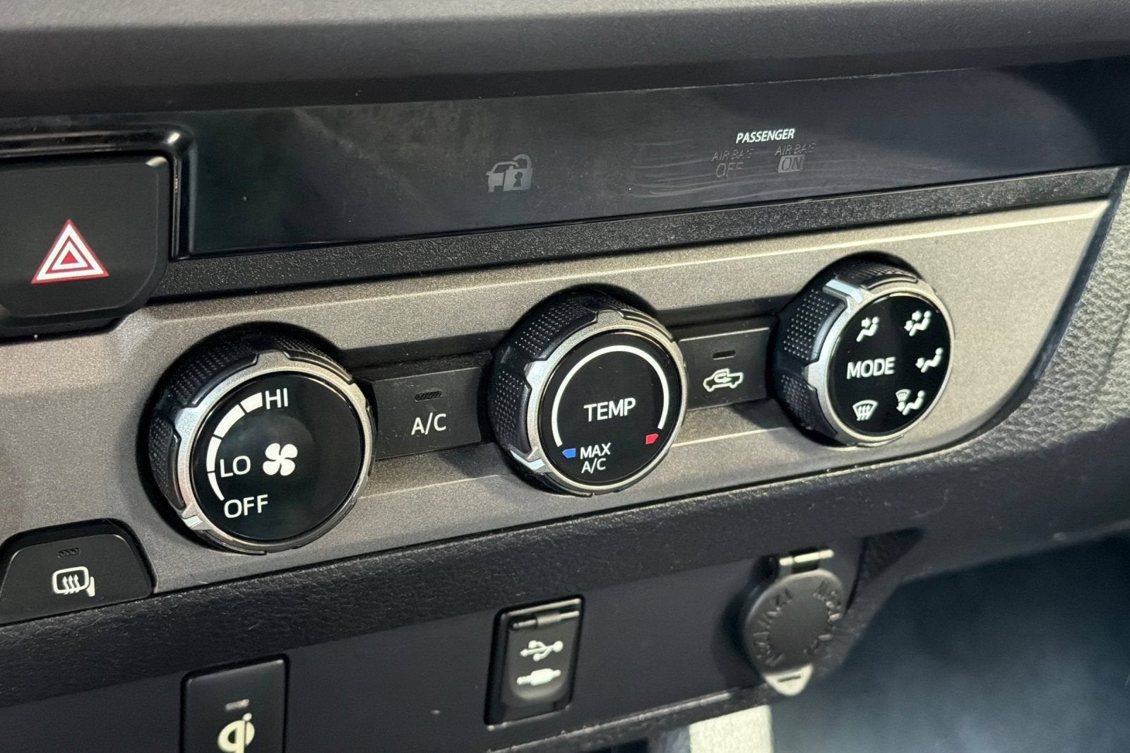 2016 Toyota Tacoma SR5