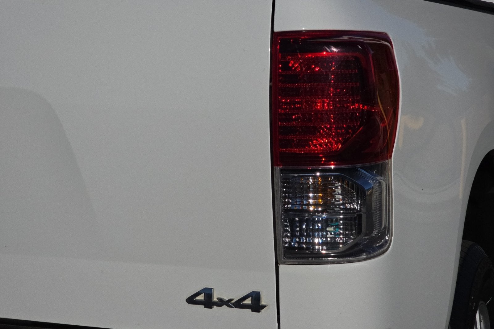 2013 Toyota Tundra 4WD Truck DBL 4WD V8 4.6 SR