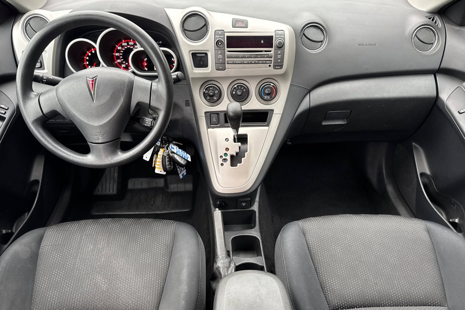 2010 Pontiac Vibe w/1SB