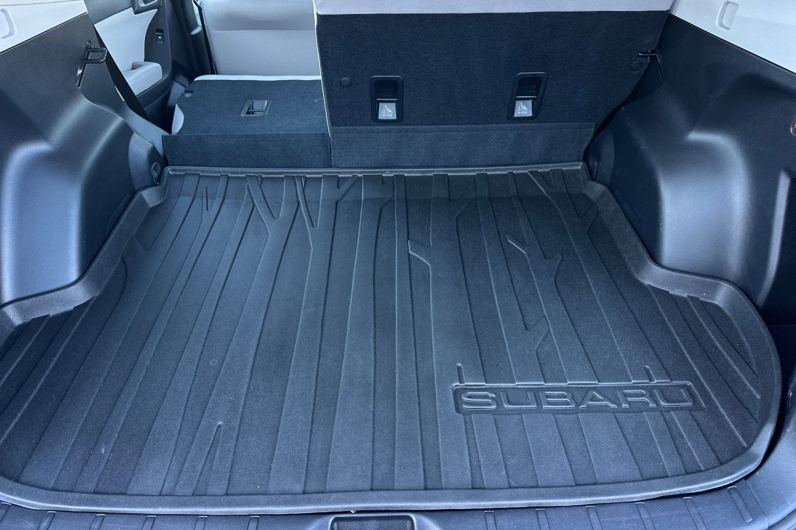 2016 Subaru Forester 2.5i