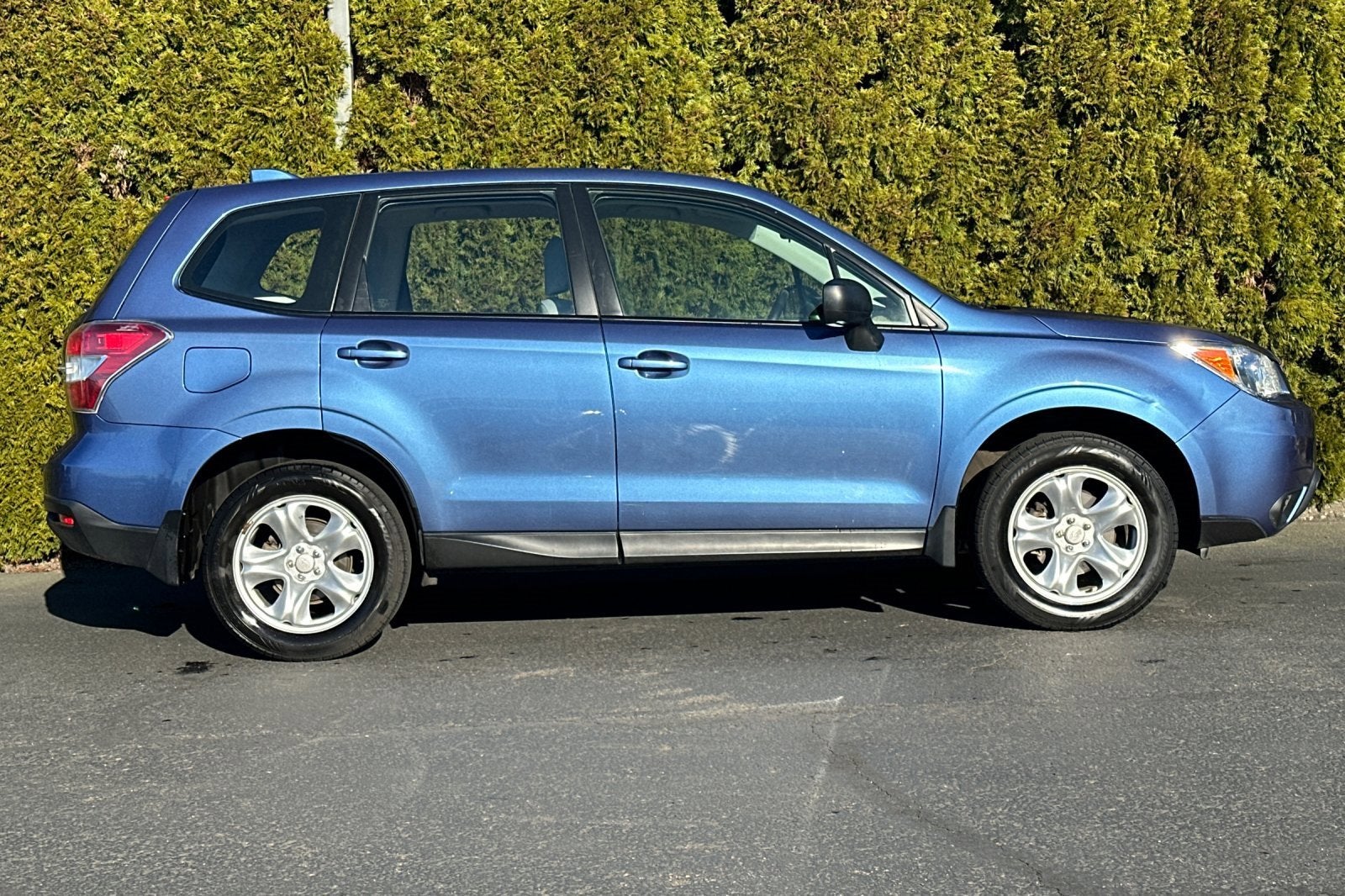 2016 Subaru Forester 2.5i