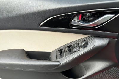 2015 Mazda Mazda3 i Sport