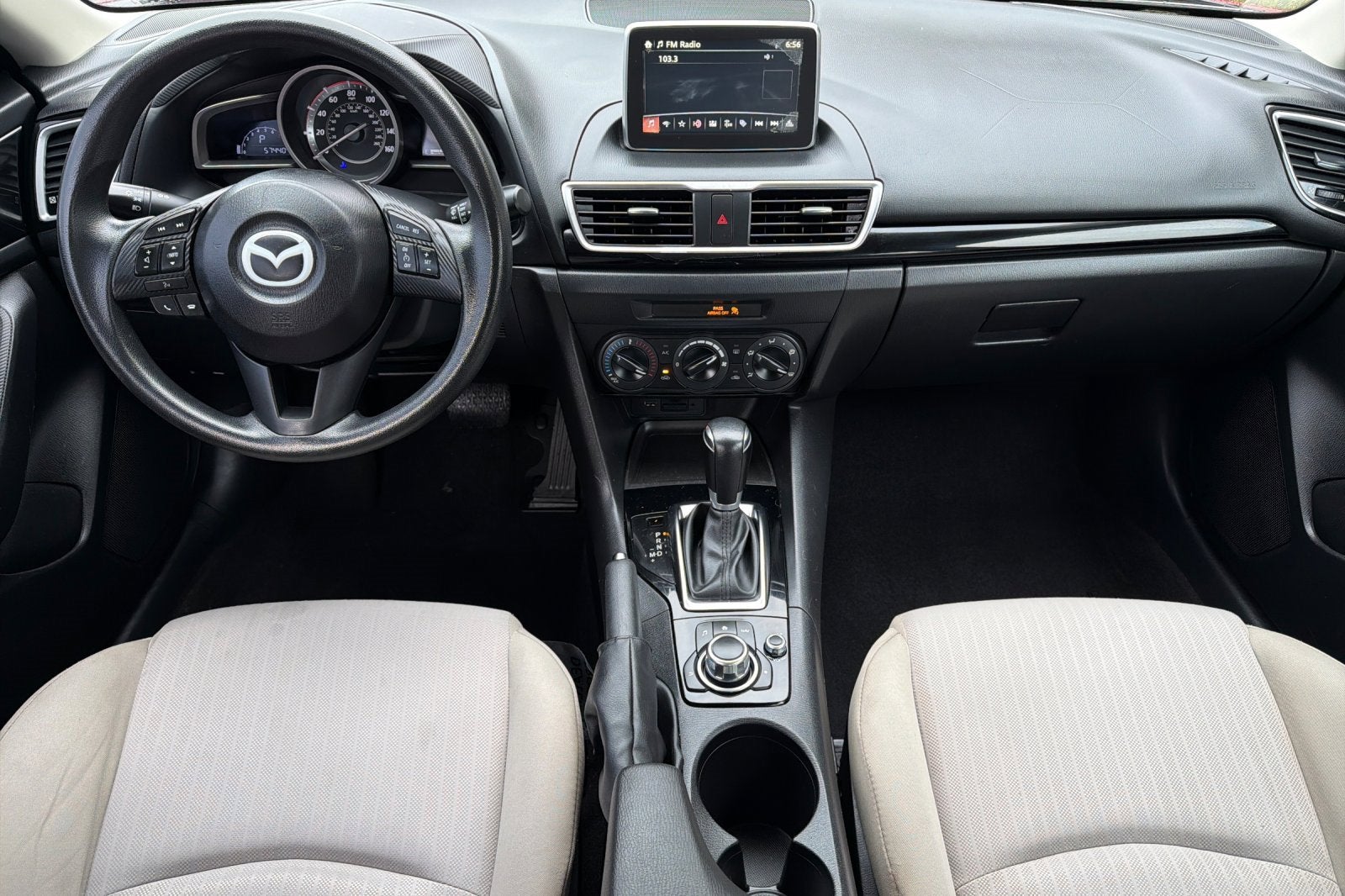 2015 Mazda Mazda3 i Sport