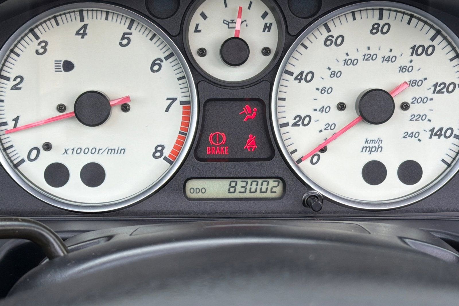 2004 Mazda Mazda MX-5 Miata Cloth