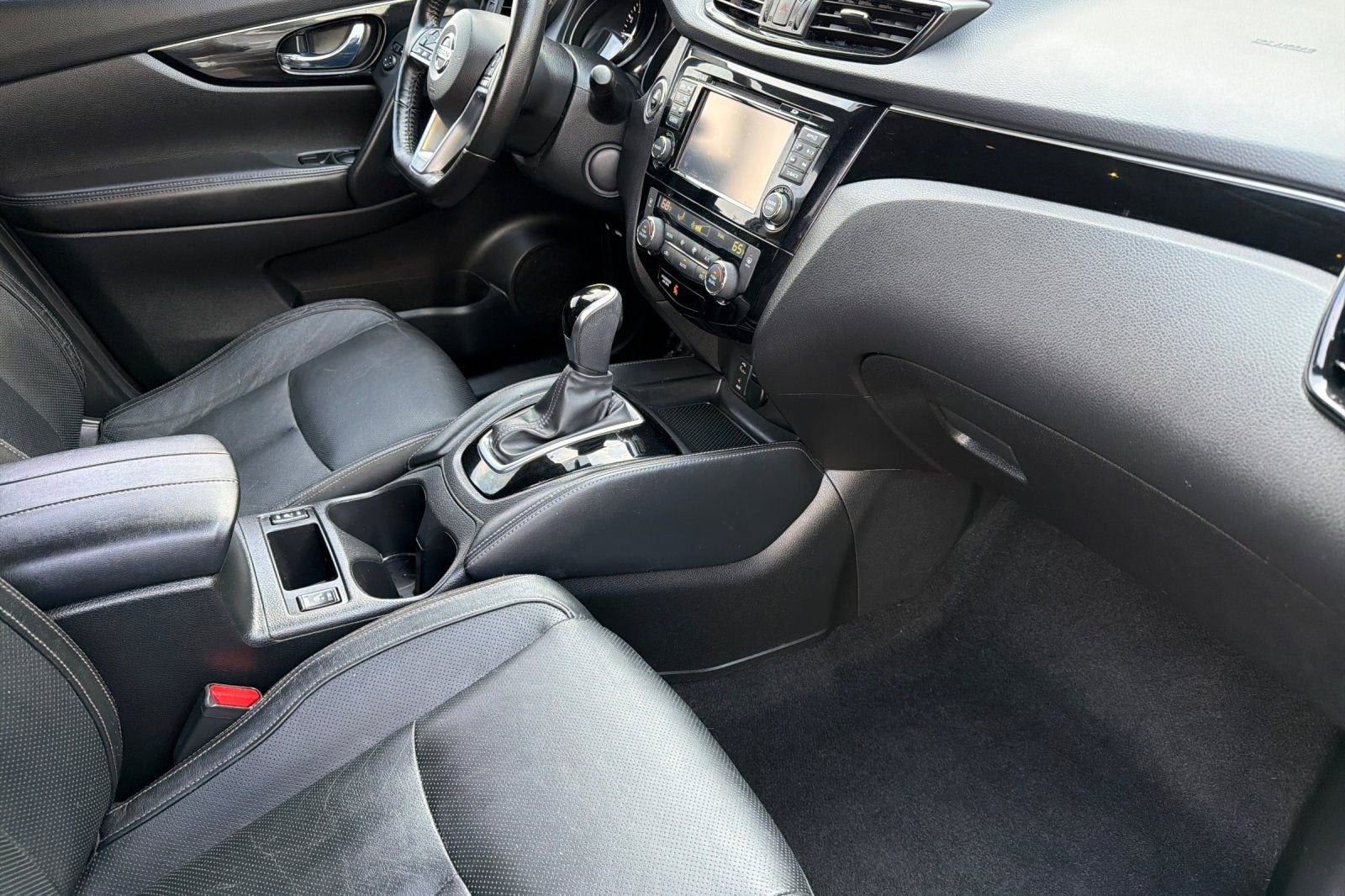 2017 Nissan Rogue Sport SL