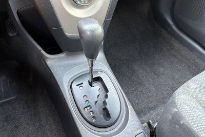 2012 Toyota Yaris 4DR SDN AUTO (NAT