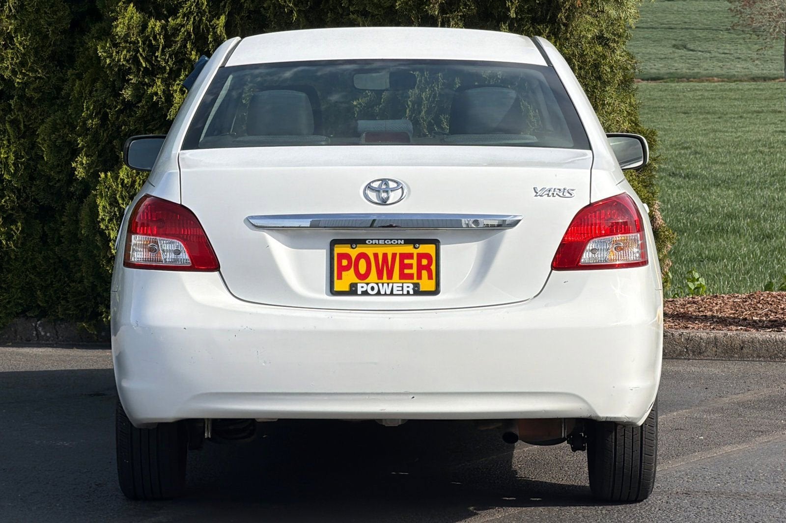 2012 Toyota Yaris 4DR SDN AUTO (NAT
