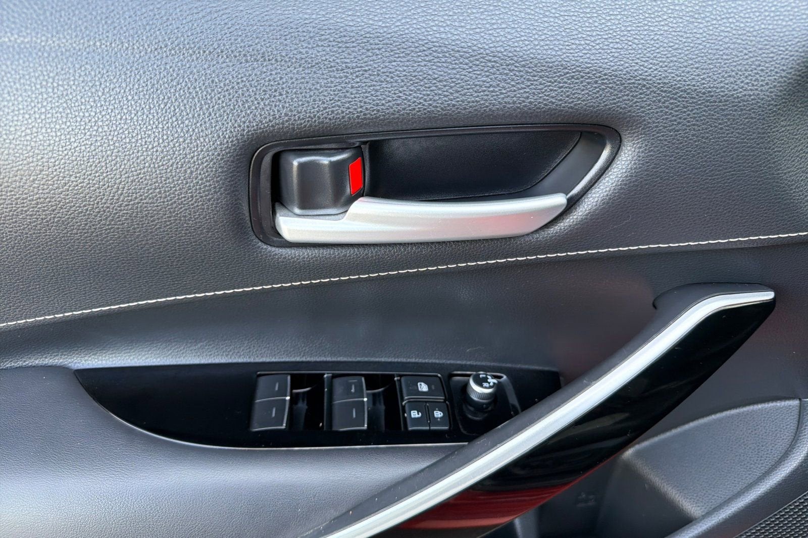 2019 Toyota Corolla Hatchback SE
