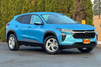 2025 Chevrolet Trax LS