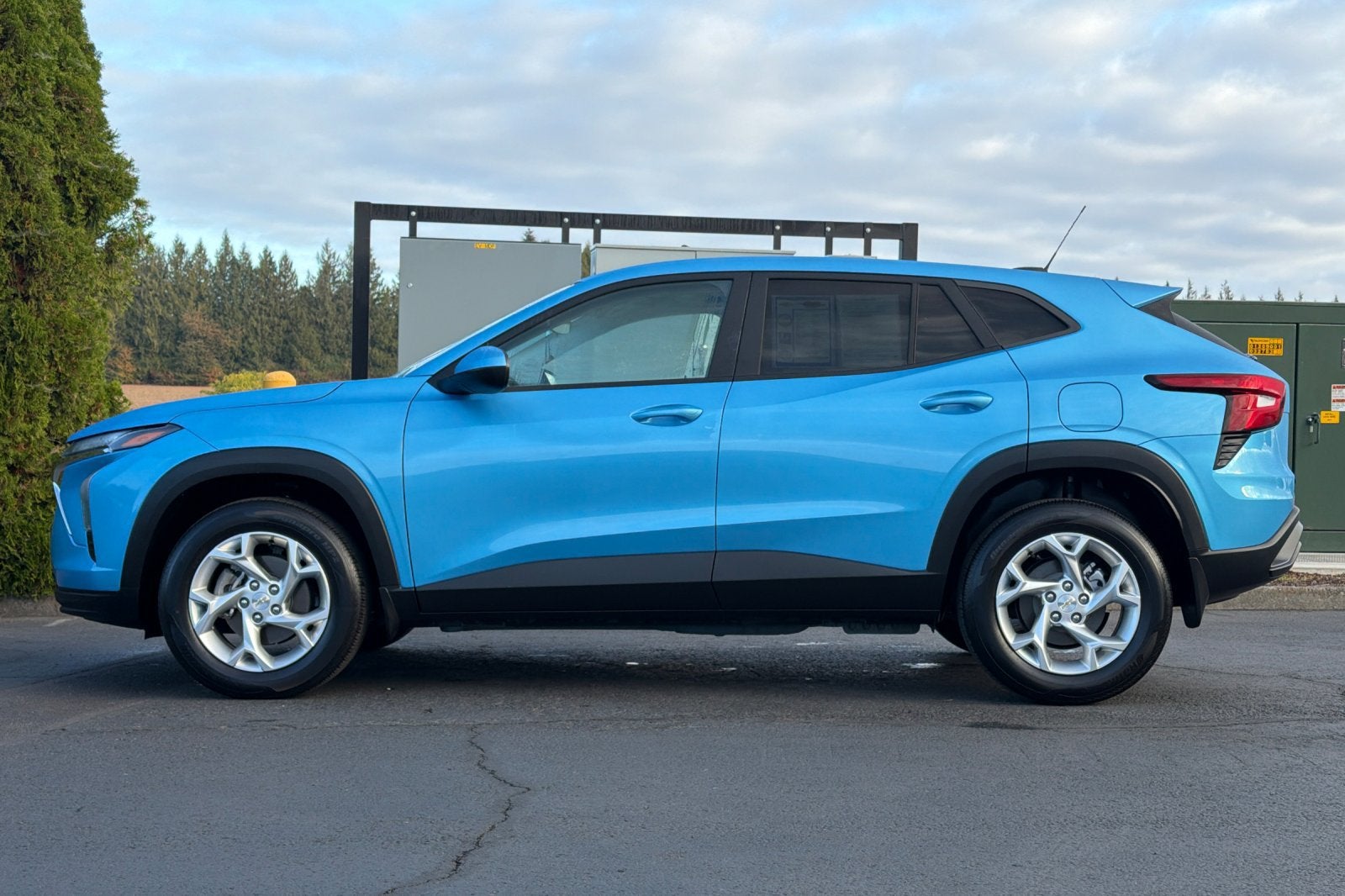 2025 Chevrolet Trax LS
