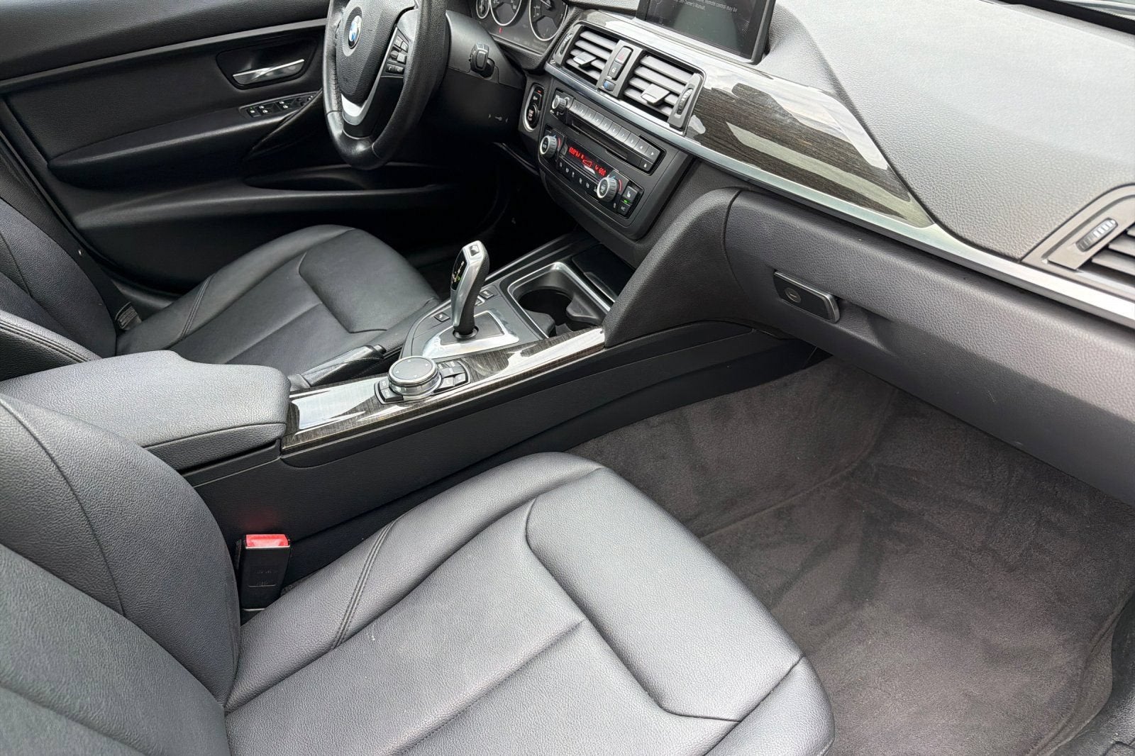 2015 BMW 3 Series 328i