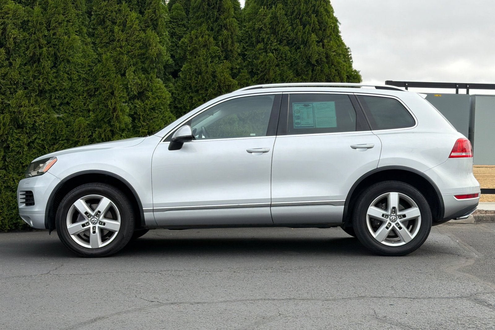 2012 Volkswagen Touareg Sport
