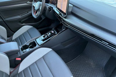 2025 Volkswagen Golf GTI SE