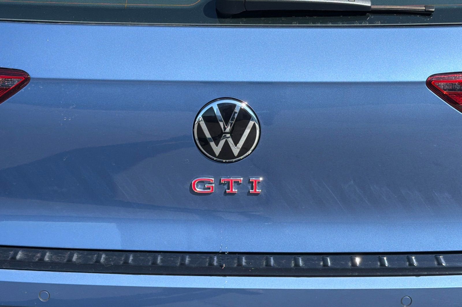 2025 Volkswagen Golf GTI SE